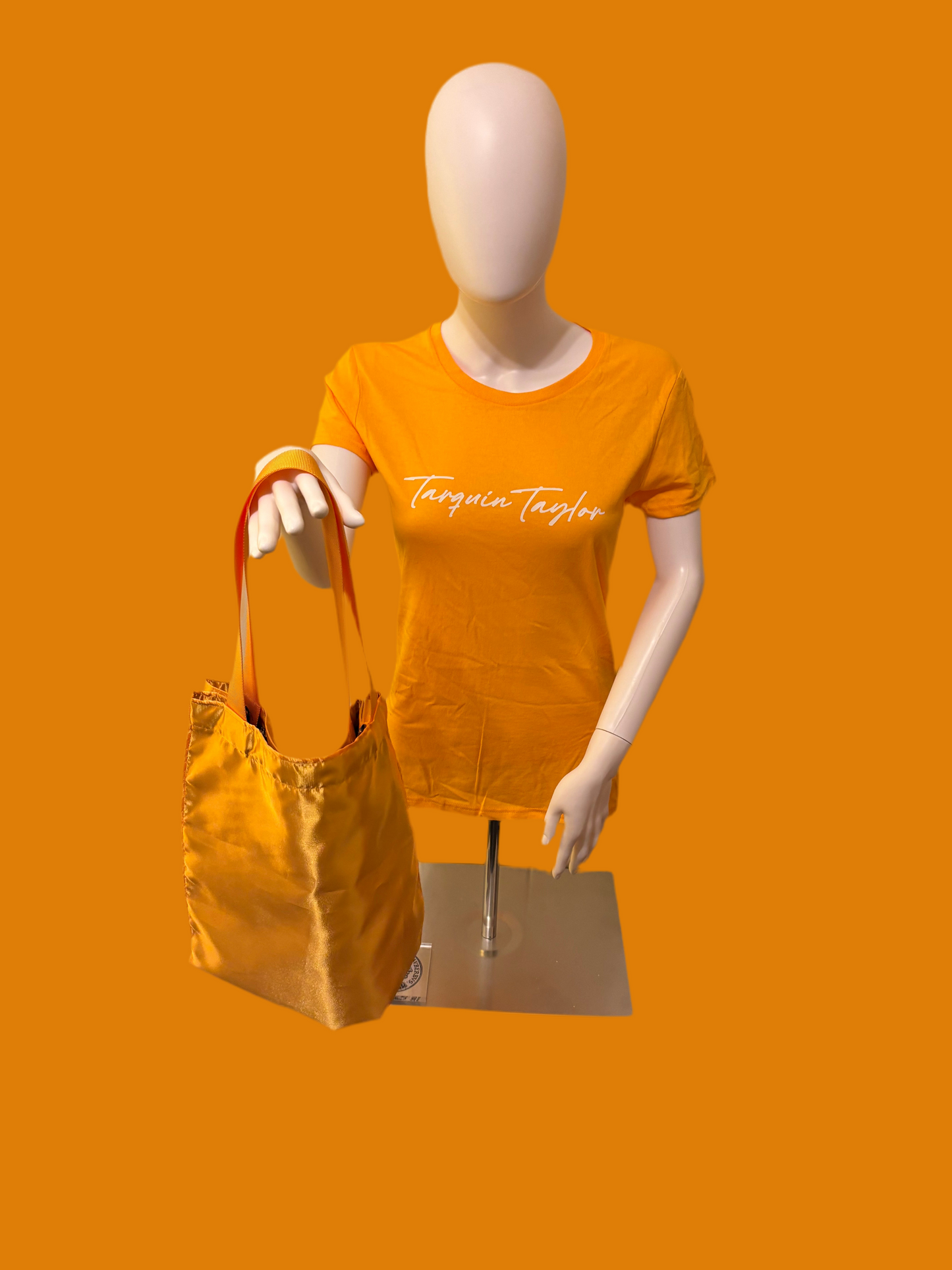 Women’s Signature Short Sleeve