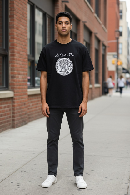 Men’s La Dolce Vita big coin tee